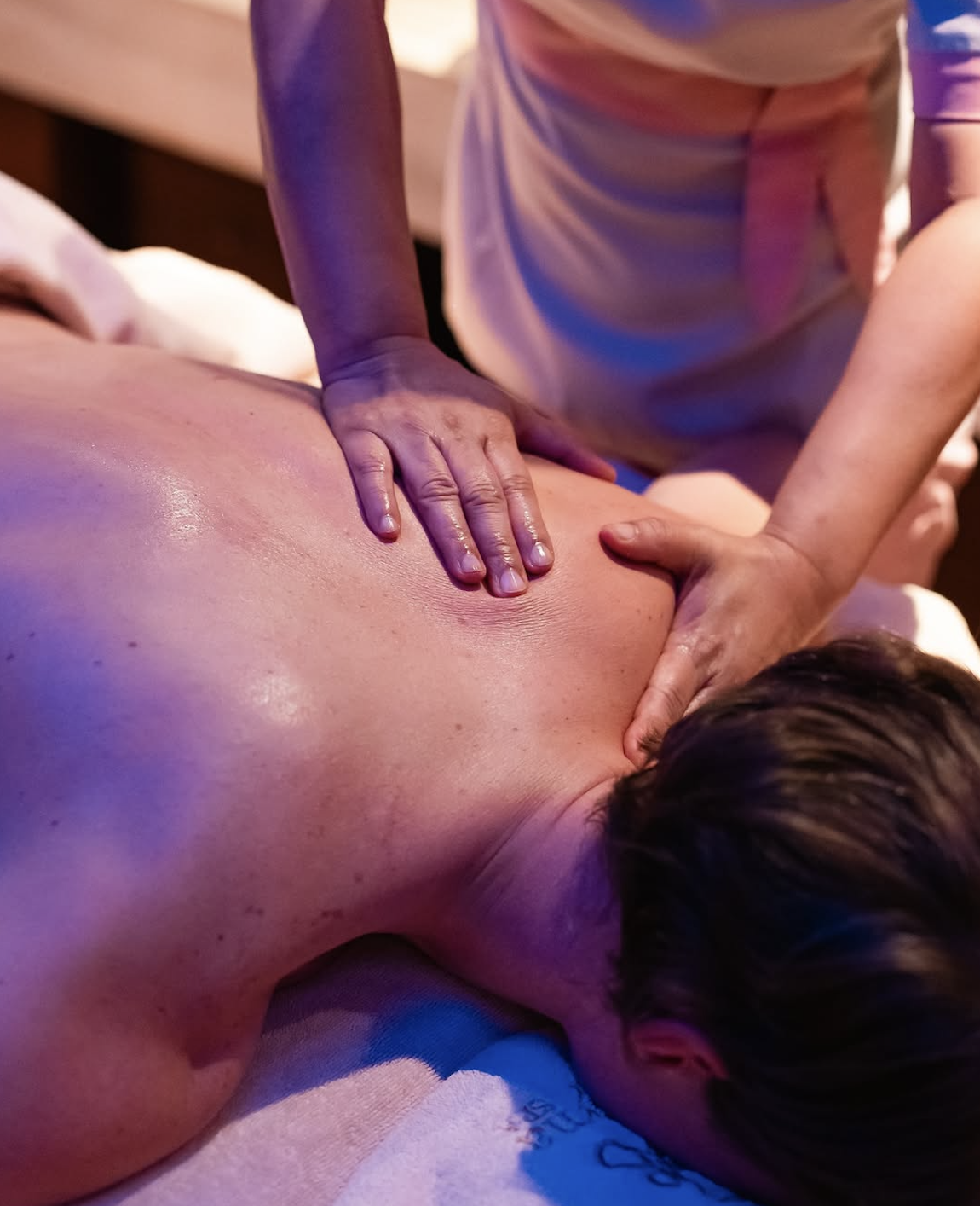 Abhyanga Ayurvedic treatment